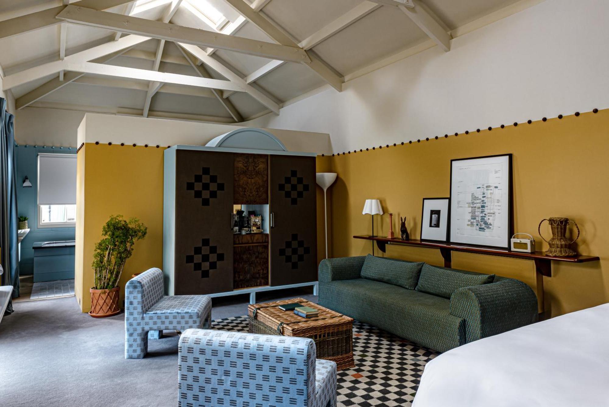 Hotel Cowley Manor Experimental Elkstone