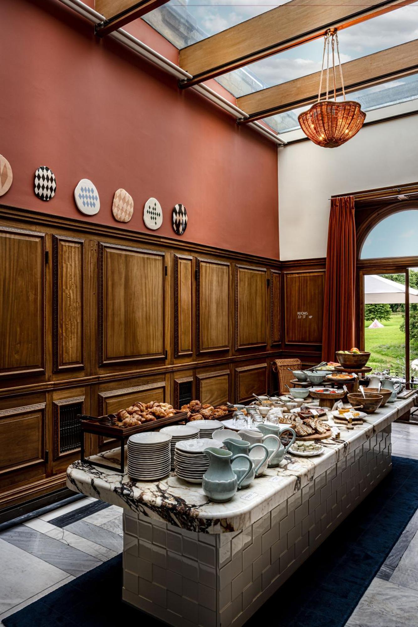 Cowley Manor Experimental 4* Elkstone